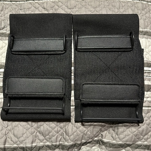 WONNIE 2 Pack Tablet Car Headrest Holder for 10-12.9" Size Tablets - Picture 4 of 6